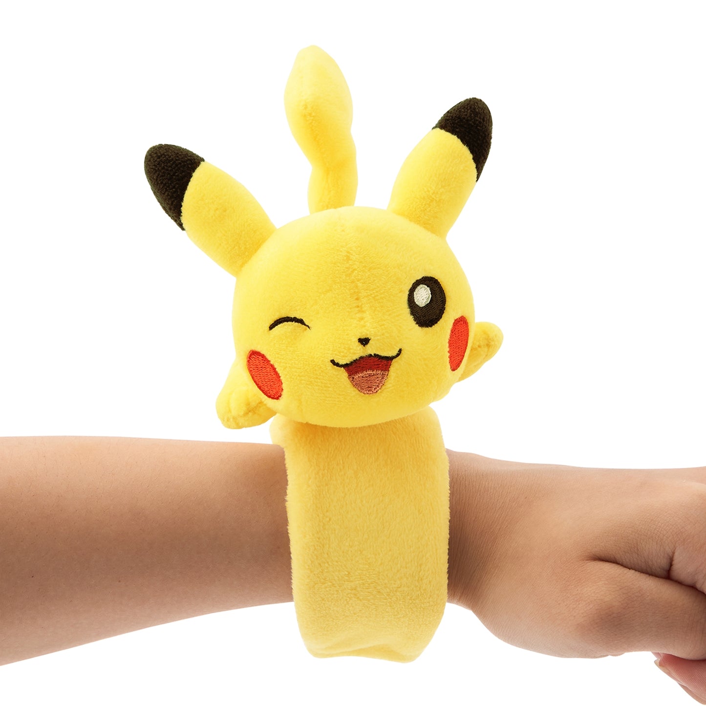 Pikachu de pelúcia de ombro
