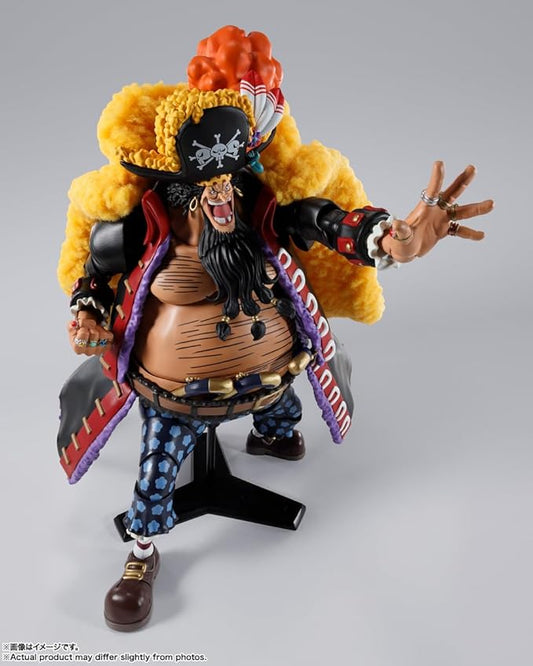 Figuarts ONE PIECE Marshall D. Teach - Quatro Imperadores - Figura Móvel de PVC, ABS e Tecido Pintado de Aproximadamente 245mm